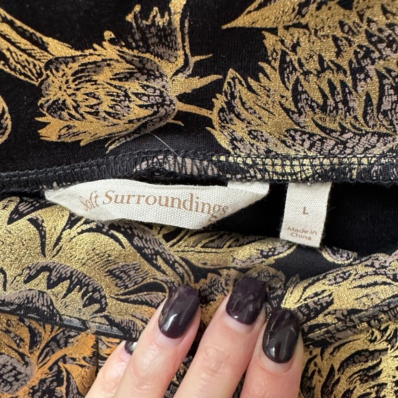 Soft Surroundings Women’s Floral Pant Size L - Picture 3 of 3